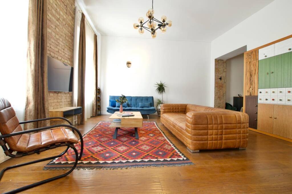 Premium Apartment By Hi5 - Best Ever Budapeste Exterior foto